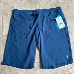 Hiking Athletic Shorts Bermuda Length Free Country